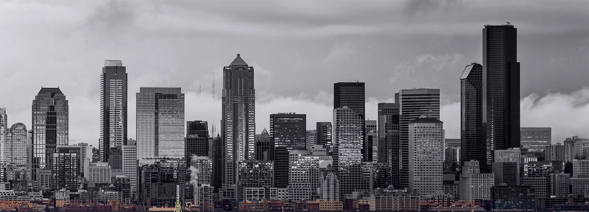 Seattle_downtown_bw